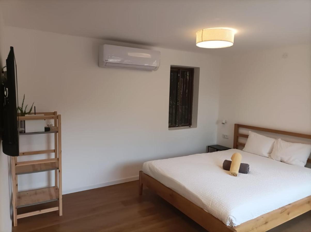 Eilat Stone - Patio אבן אילת - פטיו Apartment Bagian luar foto